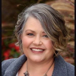 Meet your Posher, Angie clark